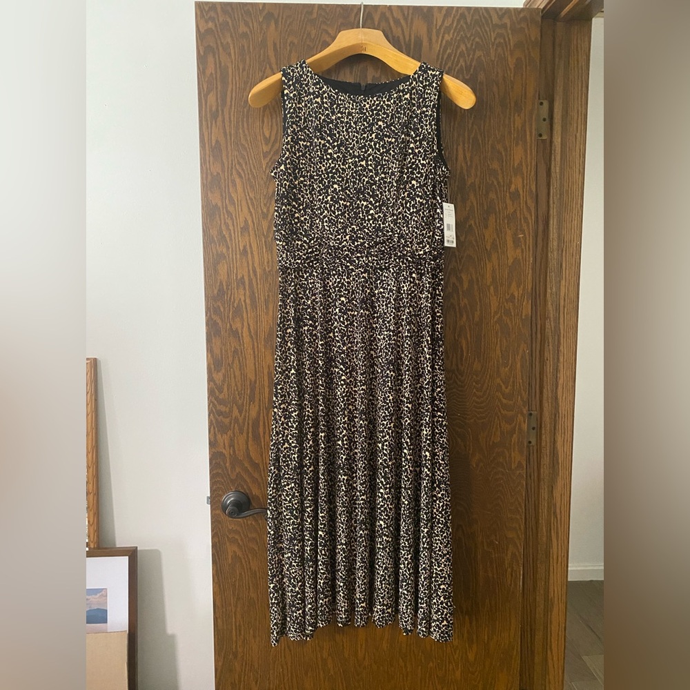 Jessica Howard Black and Cream Maxi Dress